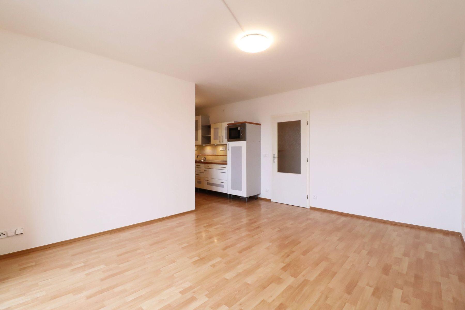 Pronájem bytu 2+kk 46 m² — photo 4