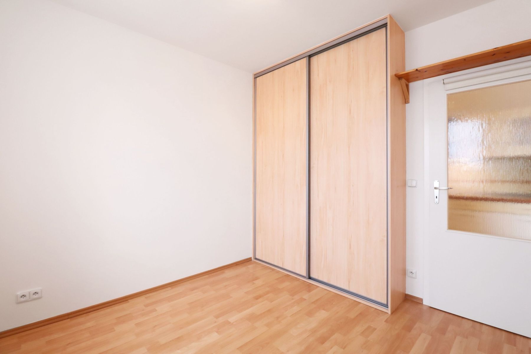 Pronájem bytu 2+kk 46 m² - Widok 3