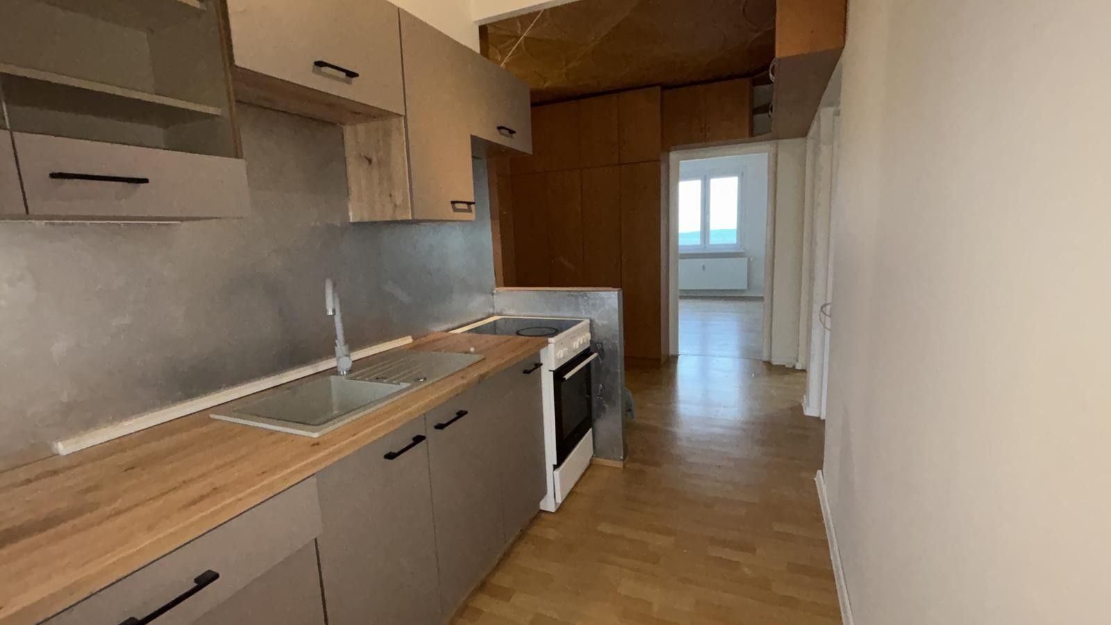 Pronájem bytu 3+1 77 m²