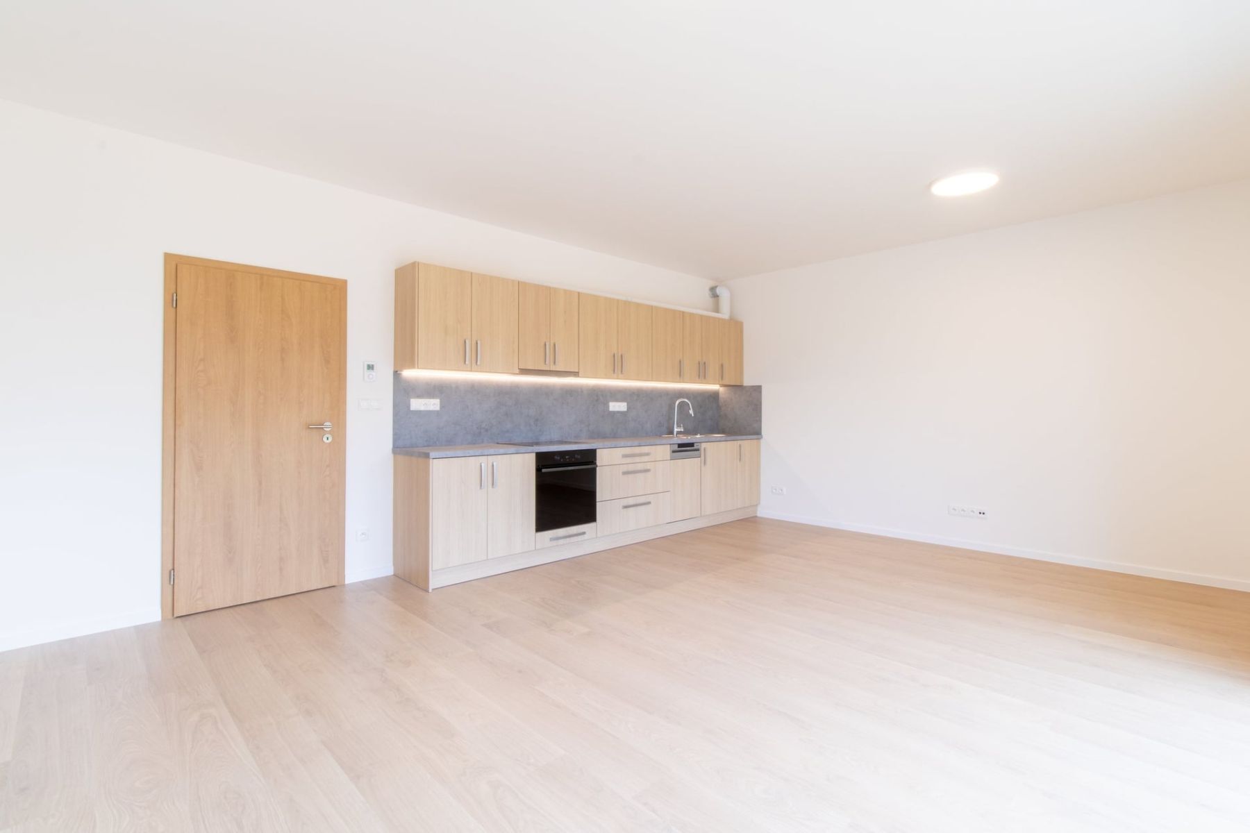 Pronájem bytu 1+kk 35 m²
