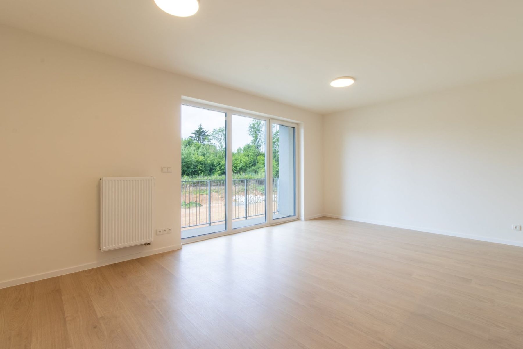 Pronájem bytu 1+kk 35 m² — photo 2
