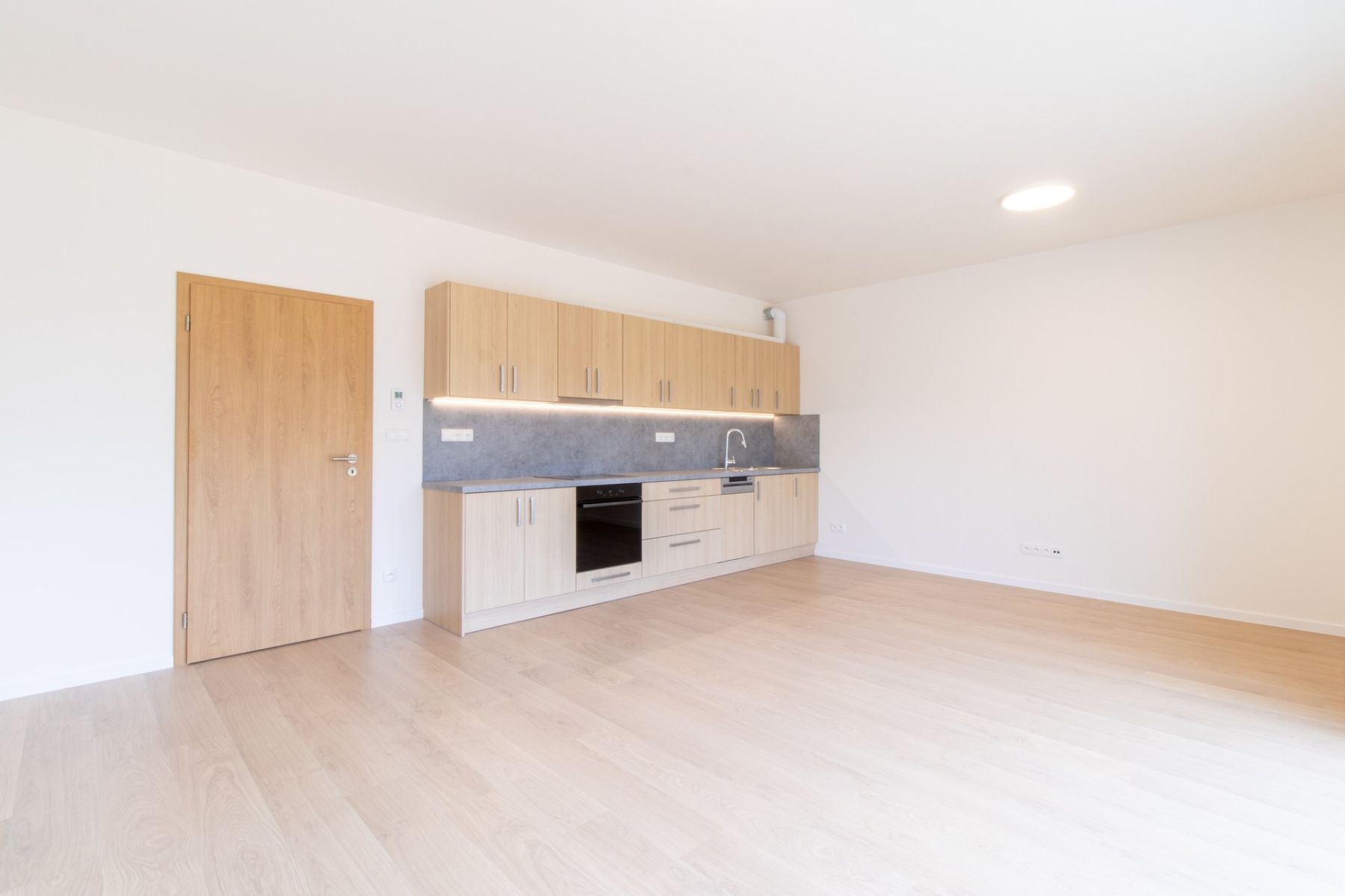 Pronájem bytu 1+kk 35 m²