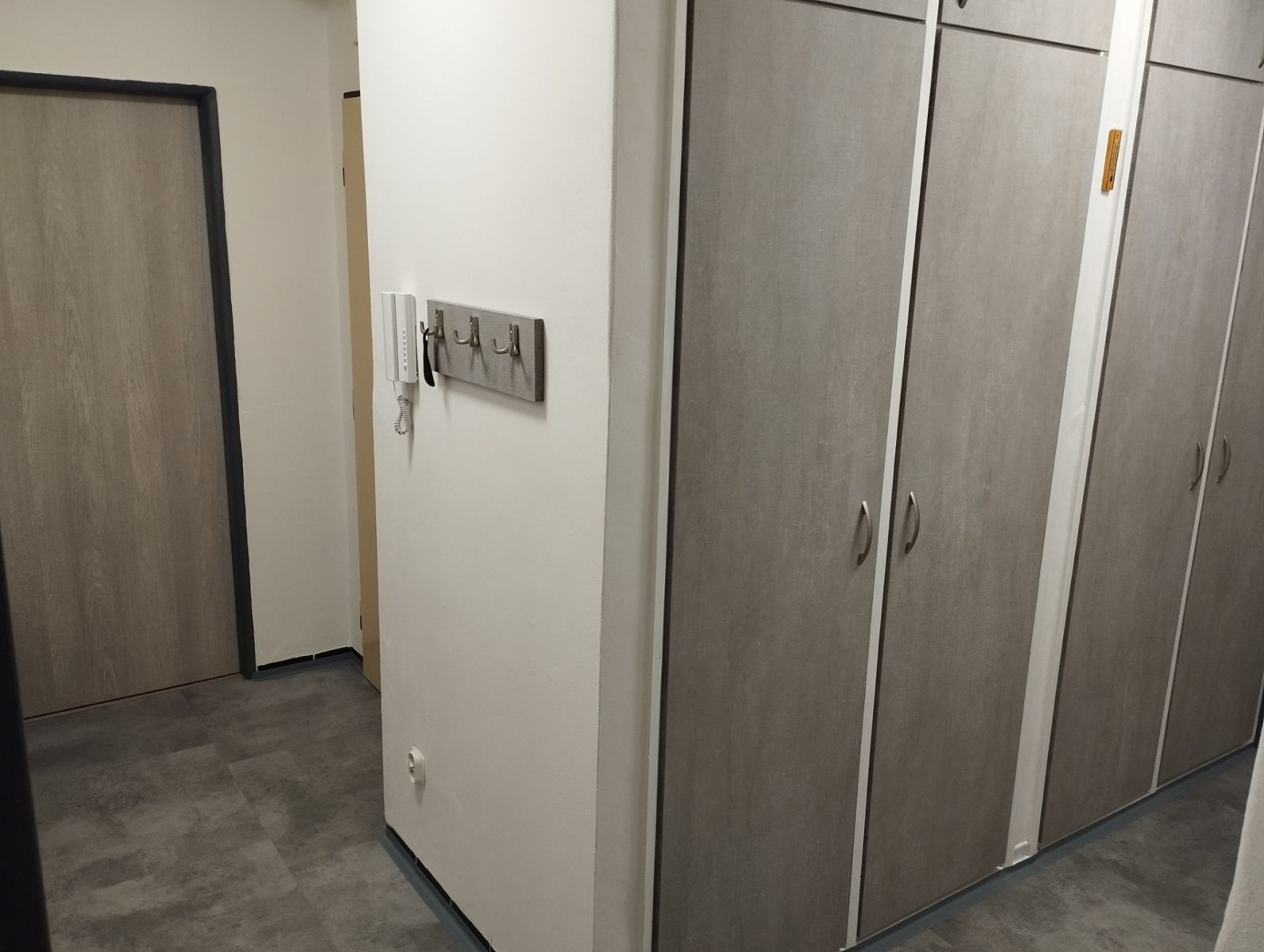 Pronájem bytu 3+1 64 m² — photo 4