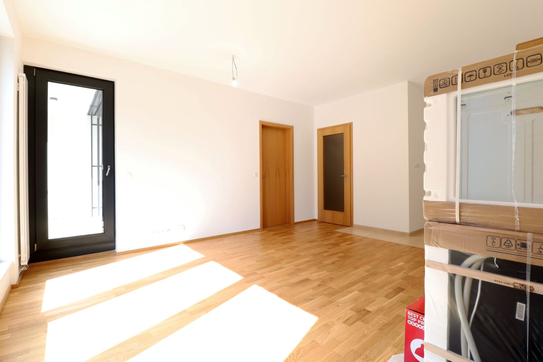 Pronájem bytu 2+kk 54 m² — photo 4