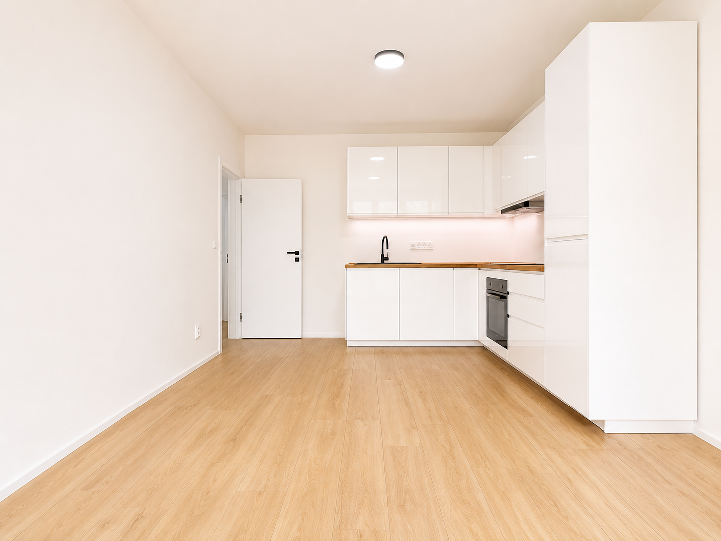 Prodej bytu 3+kk 68 m² — photo 3