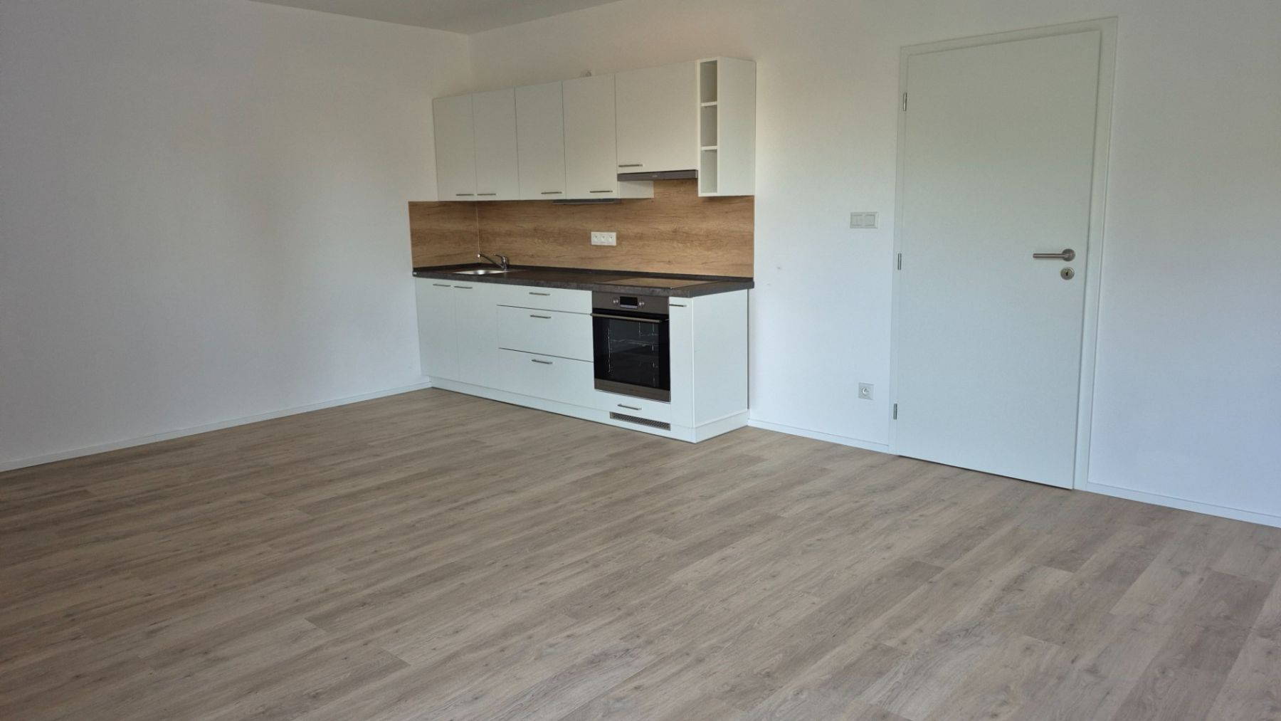 Pronájem bytu 1+kk 36 m²