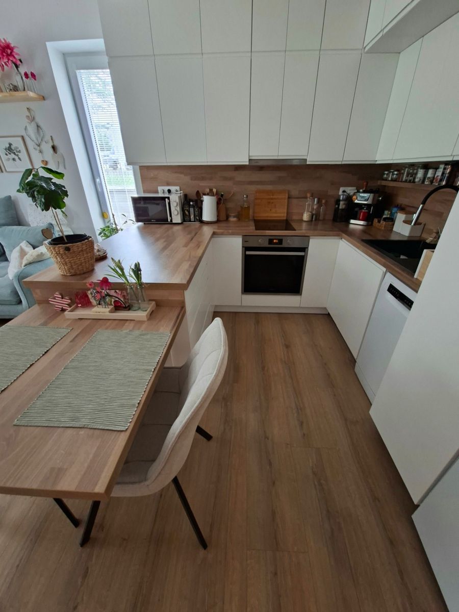 Prodej bytu 2+kk 58 m² — photo 2