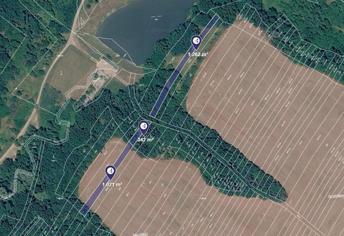 Prodej pozemku 3.273 m²