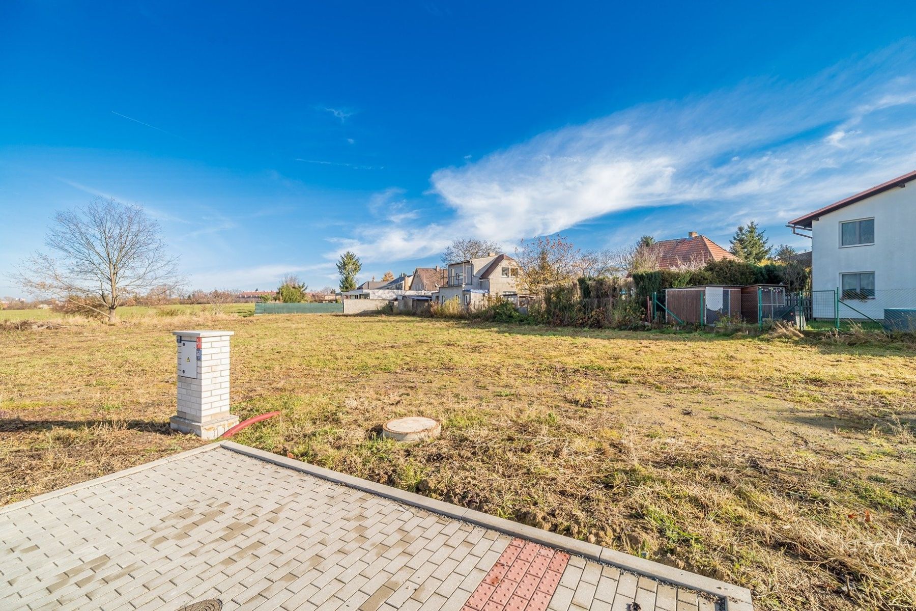 Prodej pozemku 1.075 m² — photo 3