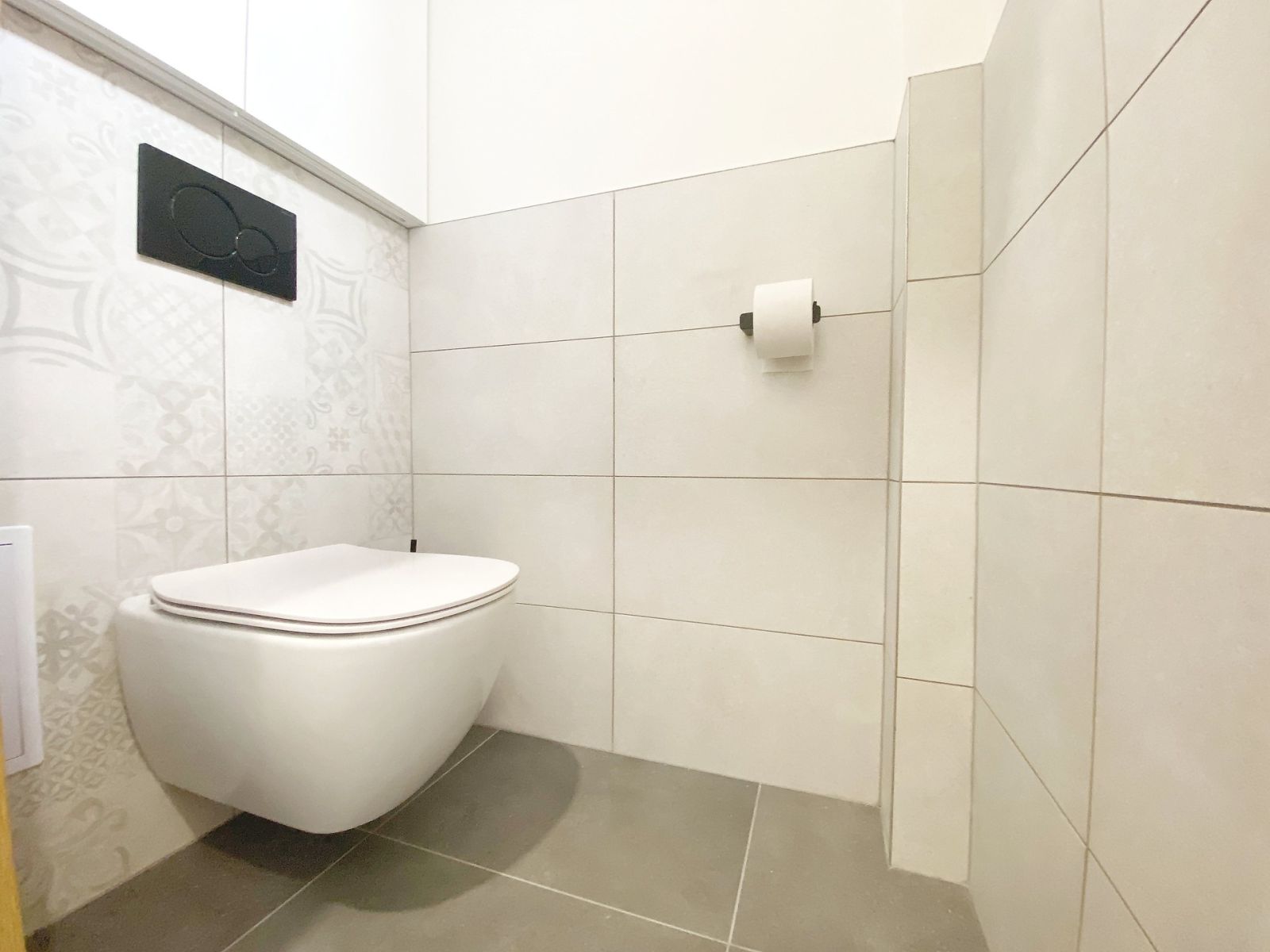 Pronájem bytu 1+1 48 m² — photo 2
