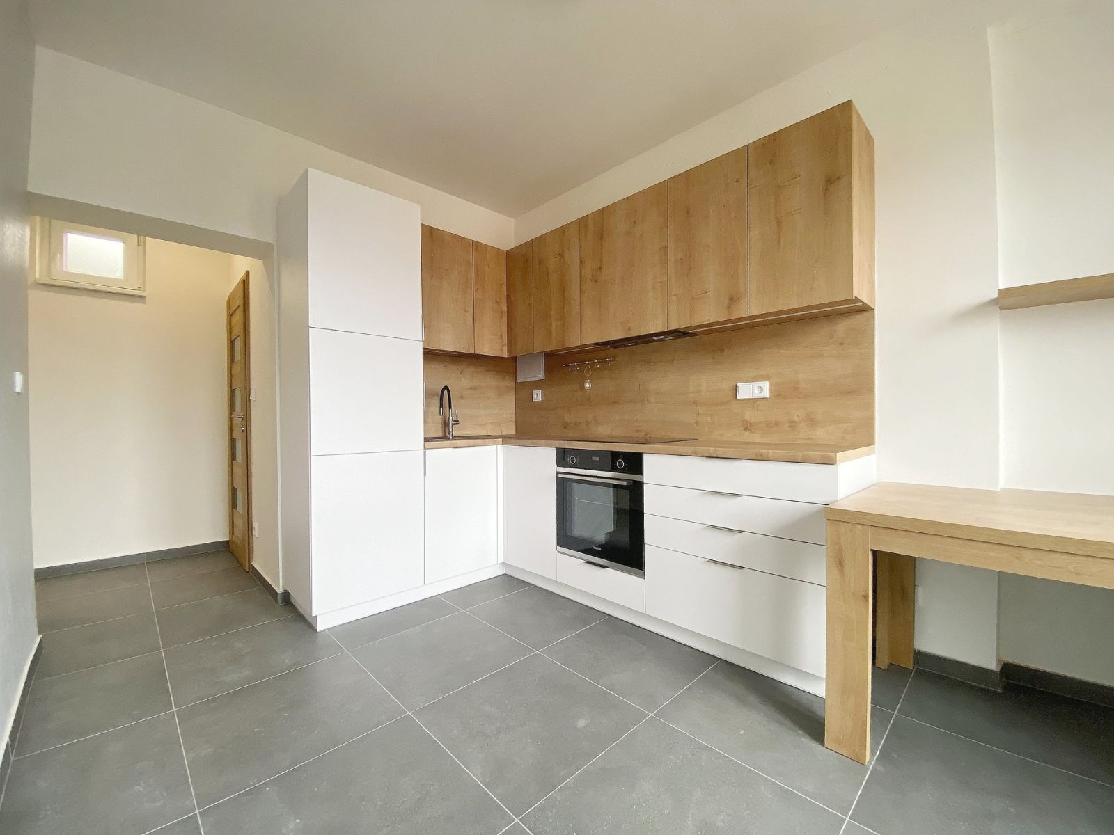 Pronájem bytu 1+1 48 m² — photo 3