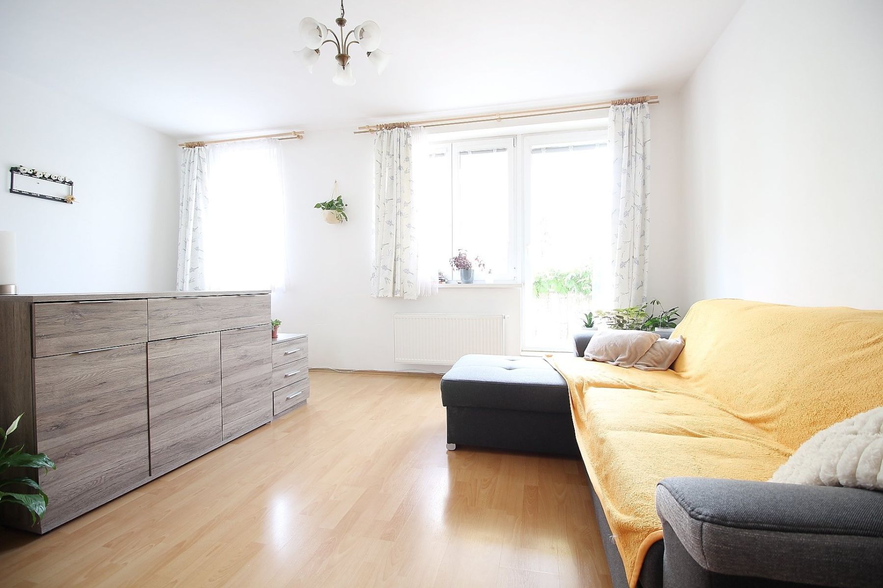 Pronájem bytu 1+kk 35 m² — photo 2