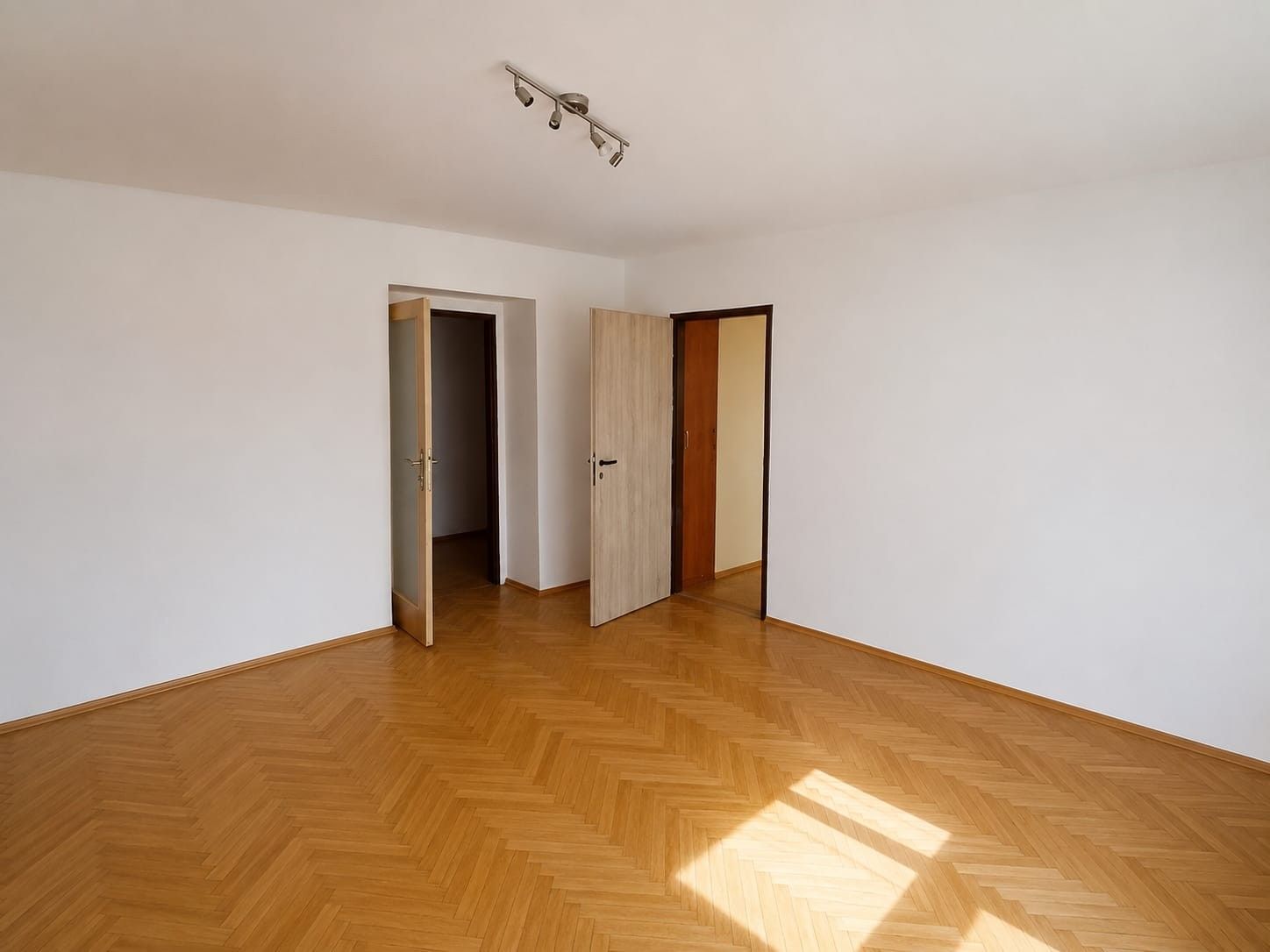 Prodej bytu 2+1 66 m² — photo 4