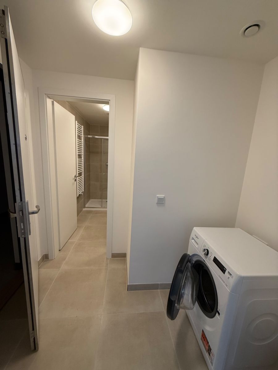 Pronájem bytu 2+kk 47 m² — photo 4