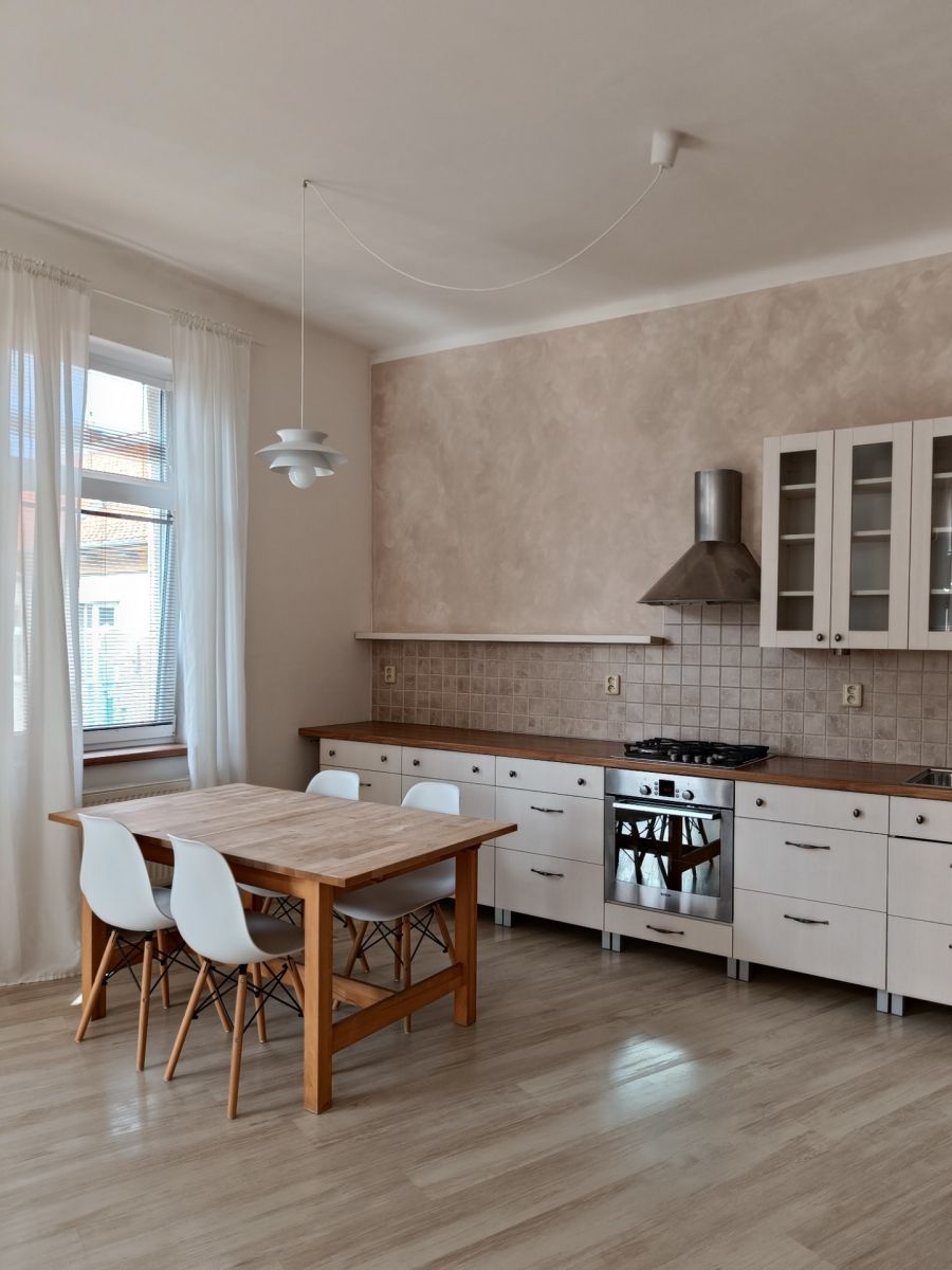 Pronájem bytu 2+kk 62 m²