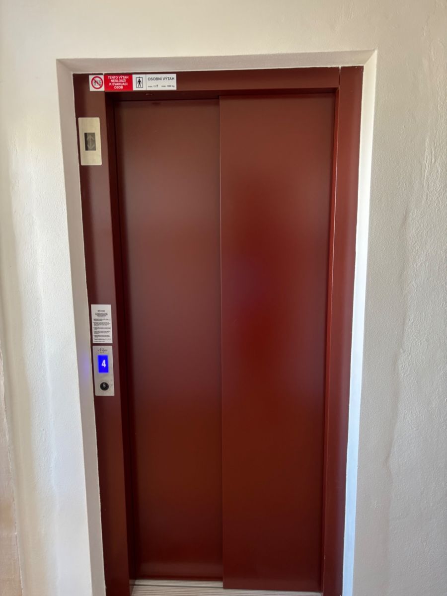 Pronájem bytu 2+kk 46 m² — photo 3