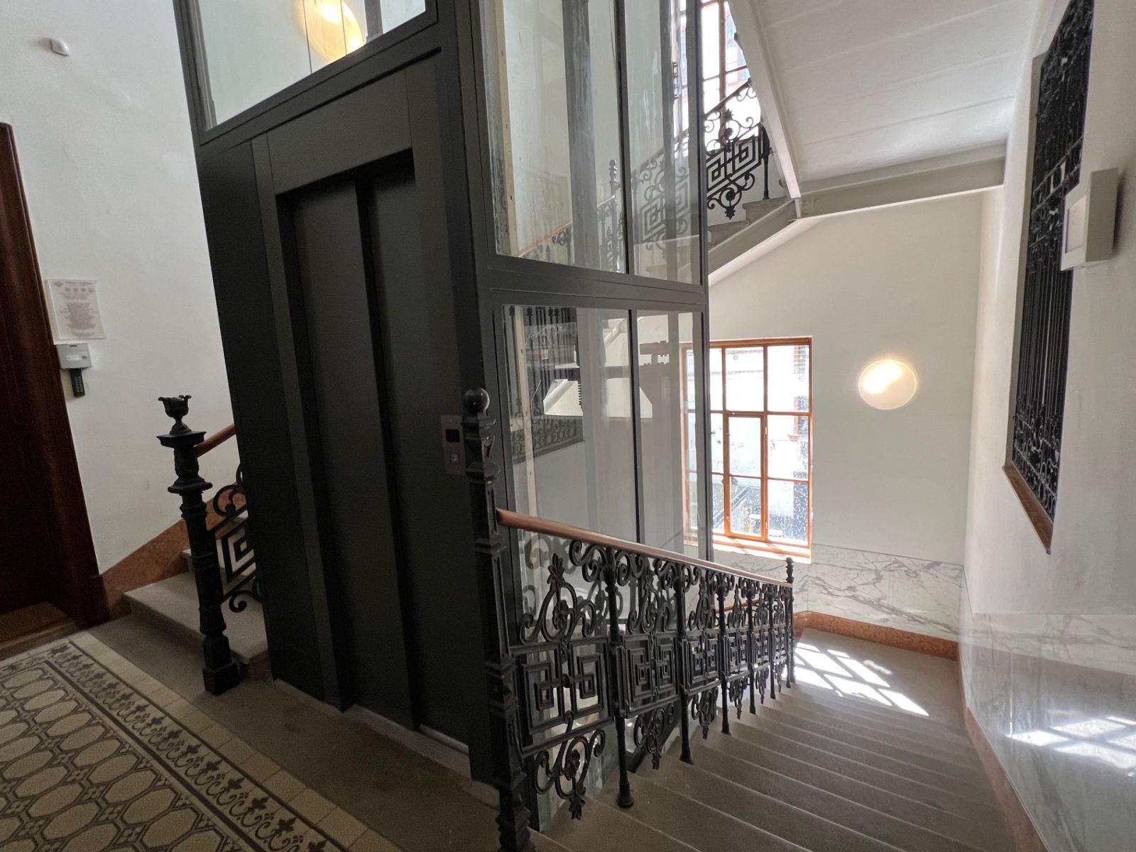 Pronájem bytu 2+1 94 m² — photo 2