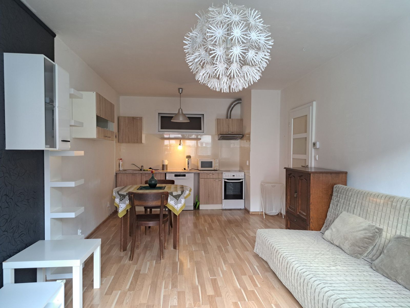 Pronájem bytu 3+kk 57 m²
