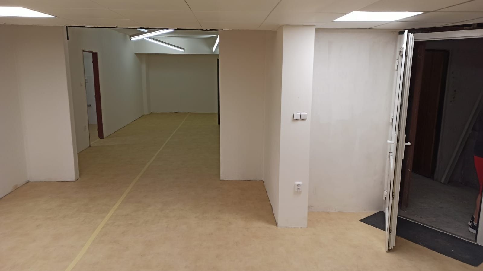 Pronájem nebytového prostoru 70 m² — photo 4
