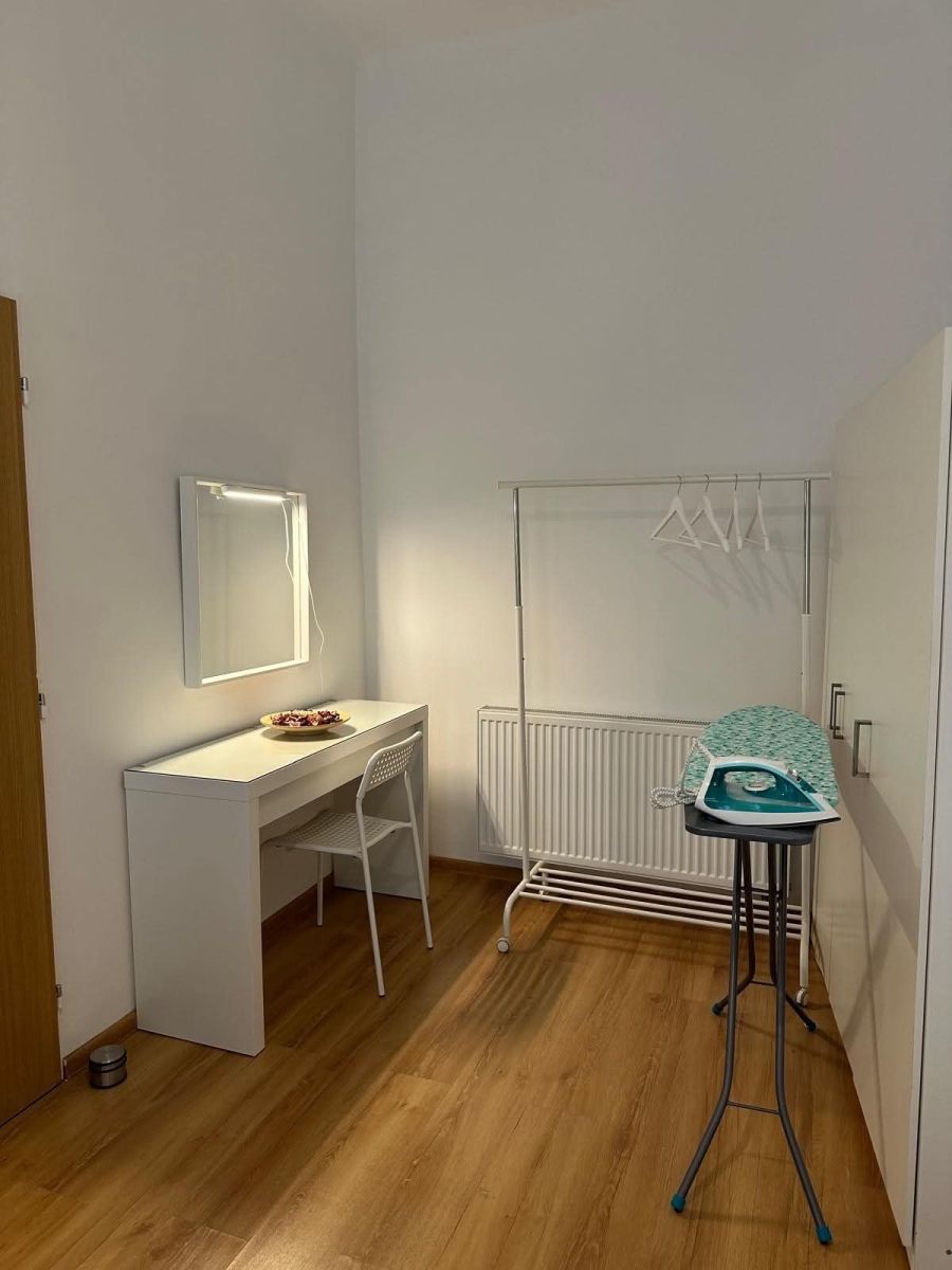 Pronájem bytu 2+kk 45 m² — photo 4