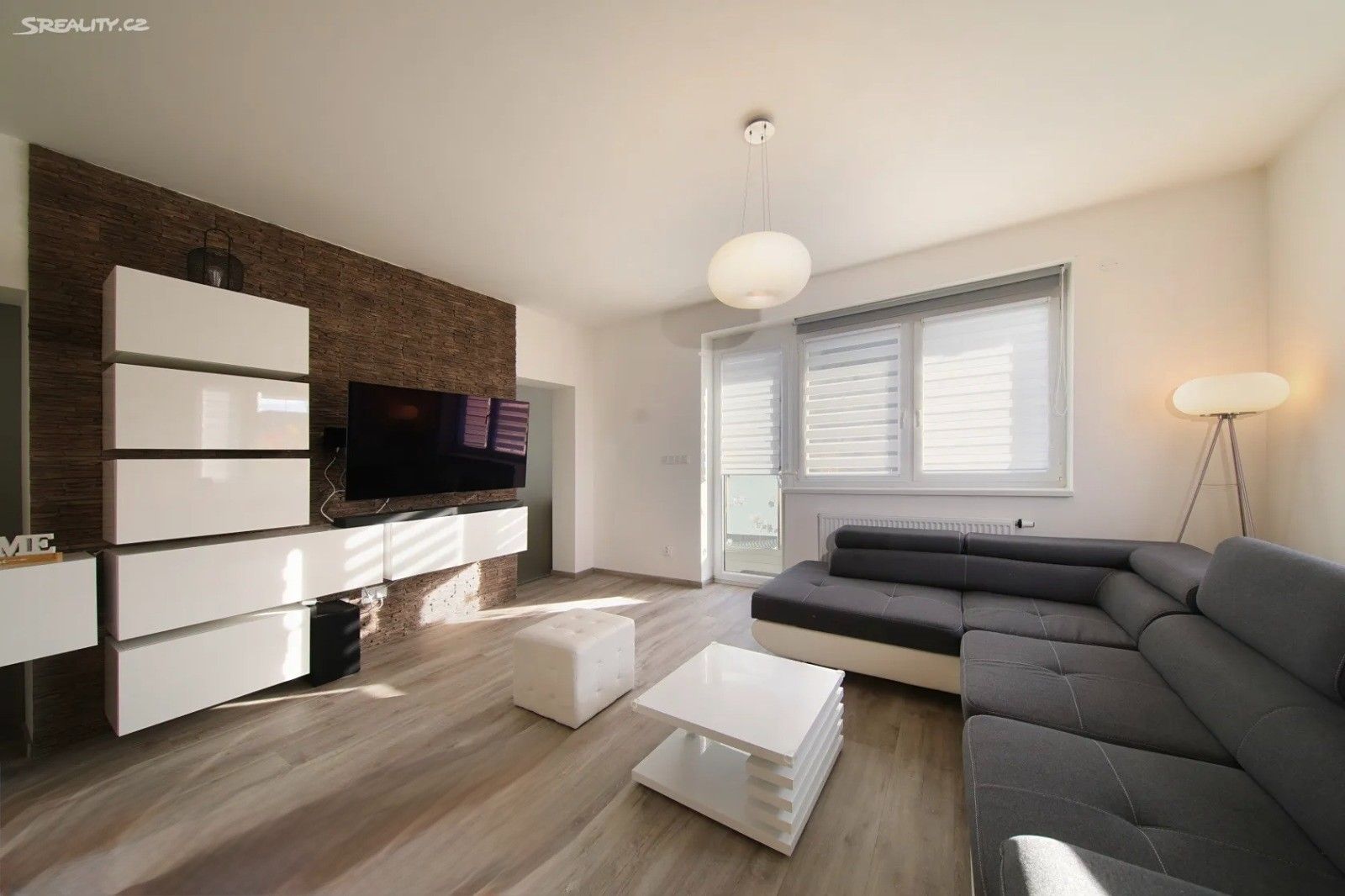 Pronájem bytu 2+kk 69 m² — photo 4