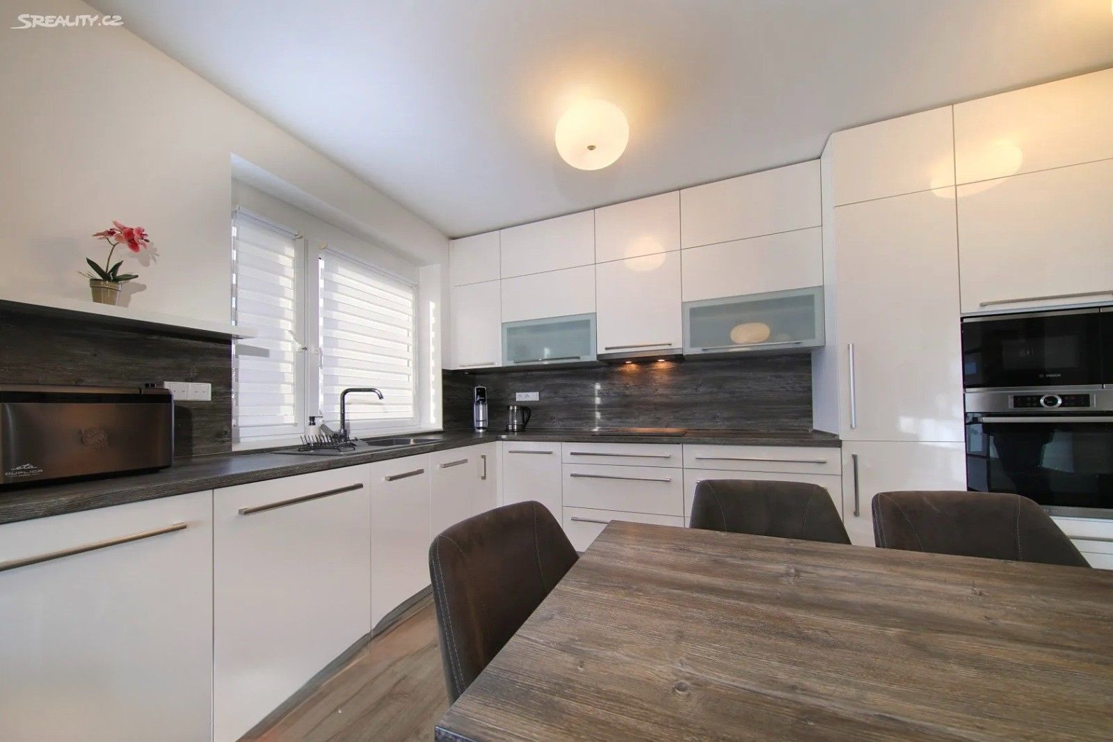 Pronájem bytu 2+kk 69 m²