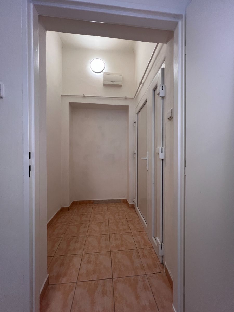 Prodej bytu 2+kk 48 m² — photo 2