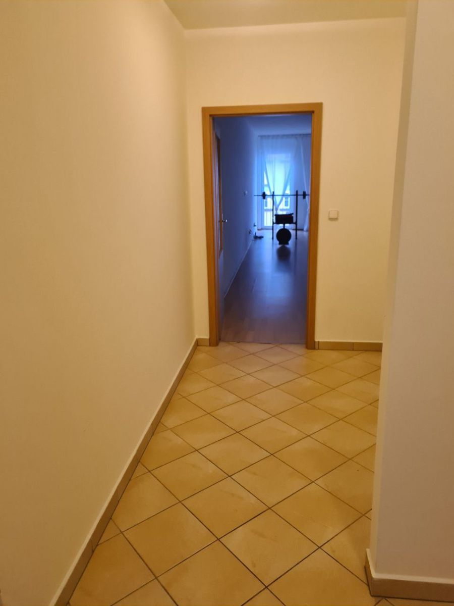 Pronájem bytu 3+kk 105 m² — photo 4