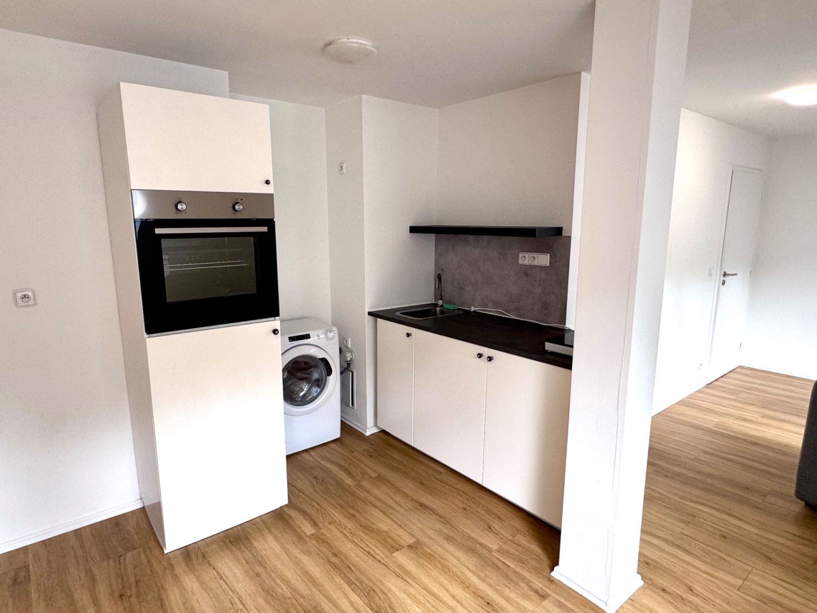 Pronájem bytu 2+kk 67 m² — photo 4