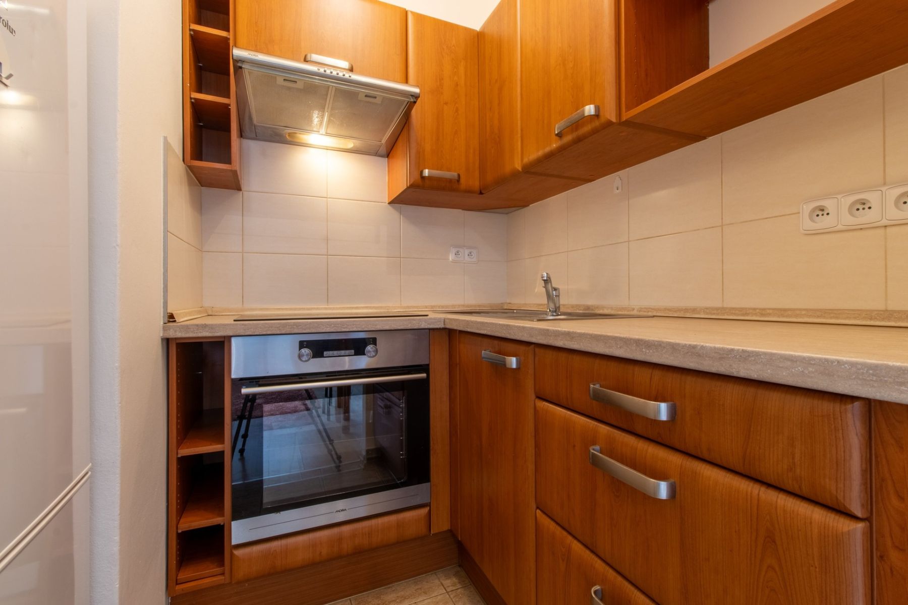 Pronájem bytu 2+kk 35 m² – pohled 2