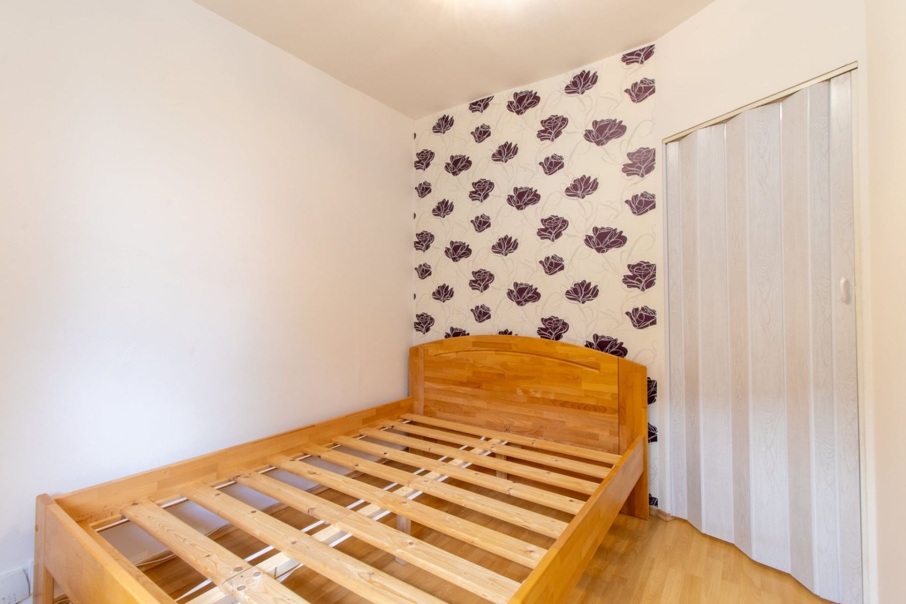 Pronájem bytu 2+kk 35 m² – pohled 3