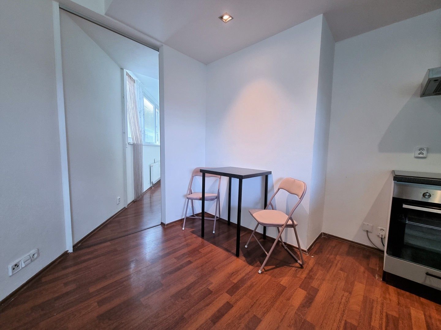 Pronájem bytu 2+kk 45 m² — photo 4