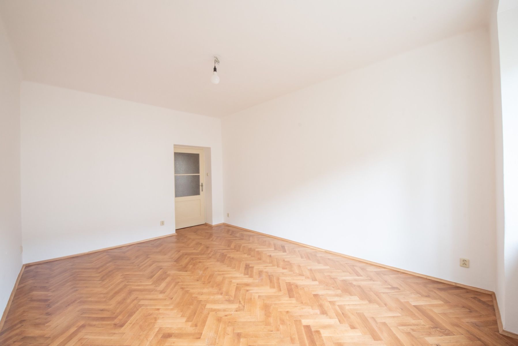 Pronájem bytu 2+1 77 m² — photo 5