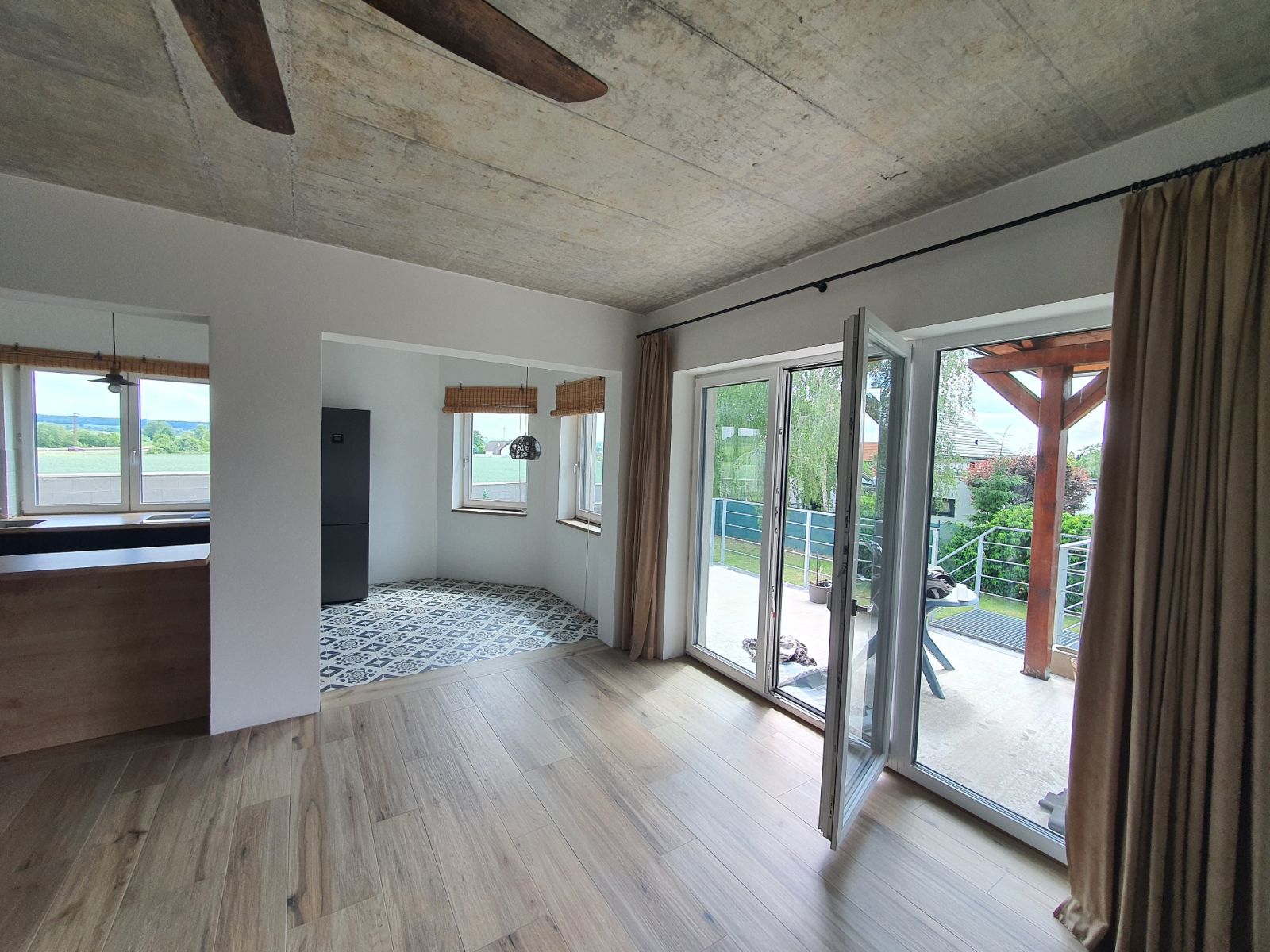 Prodej domu 360 m², pozemek 518 m² — photo 2
