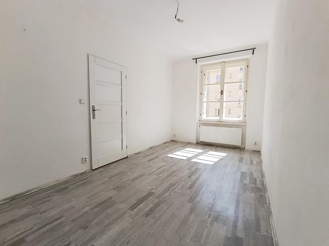 Pronájem bytu 2+kk 38 m² — photo 4