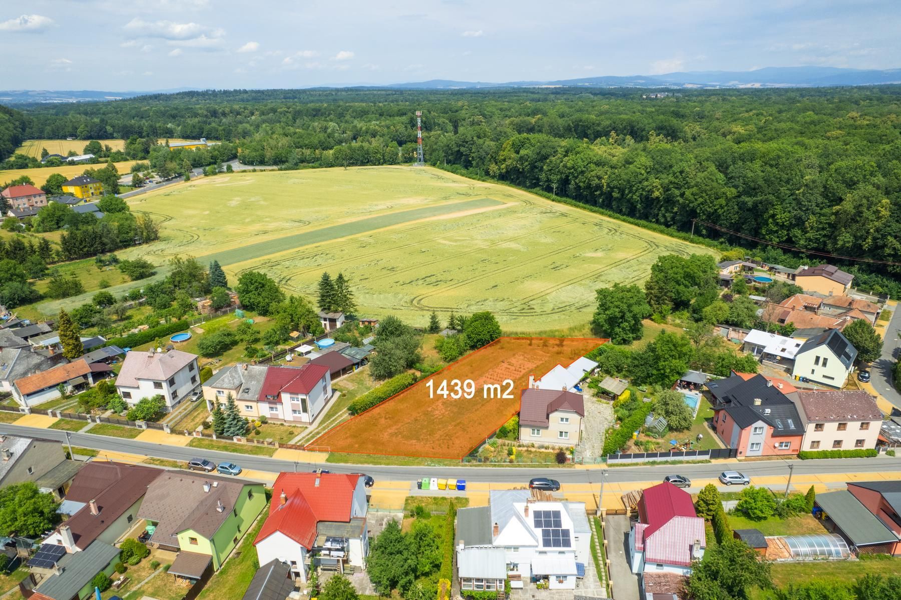 Prodej pozemku 1.439 m²