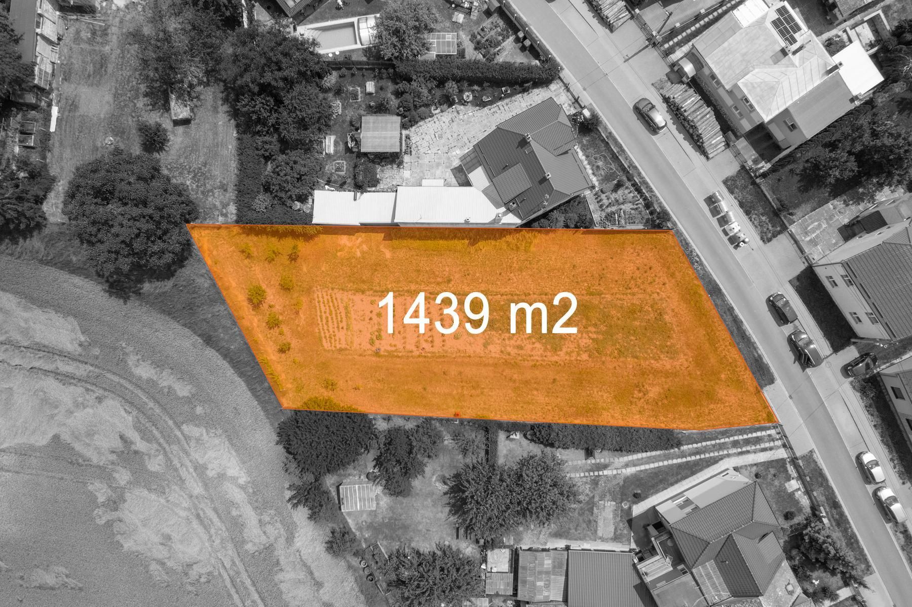 Prodej pozemku 1.439 m² — photo 4