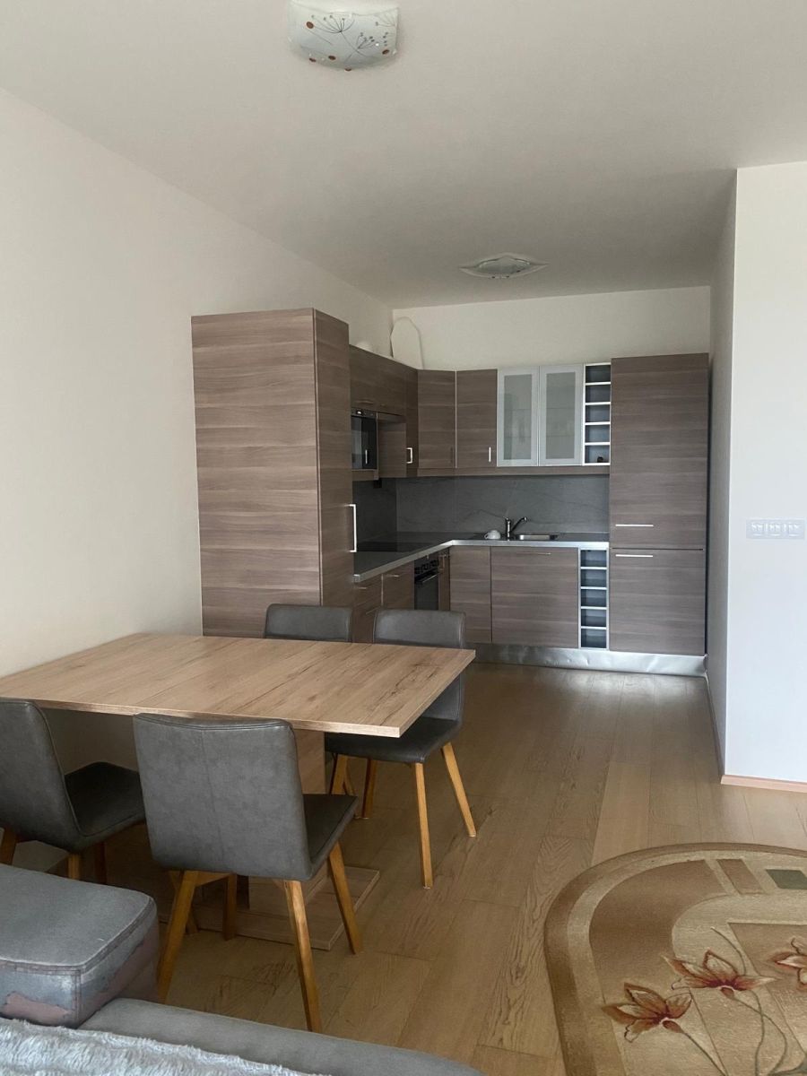Pronájem bytu 2+kk 54 m²