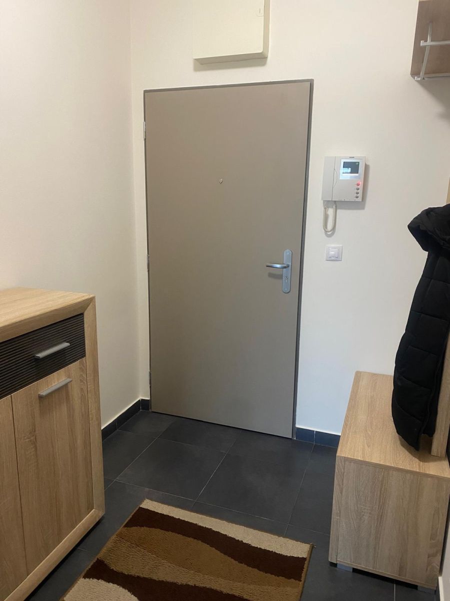 Pronájem bytu 2+kk 54 m² — photo 4