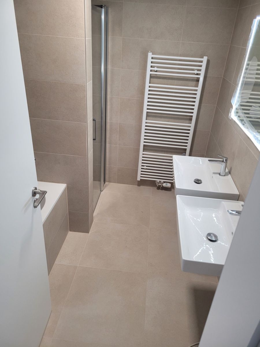 Pronájem bytu 3+kk 76 m² — photo 4