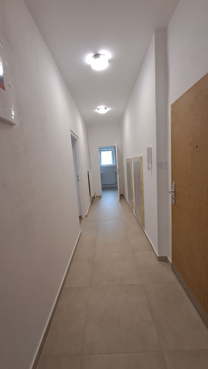 Pronájem bytu 3+kk 66 m² — photo 4
