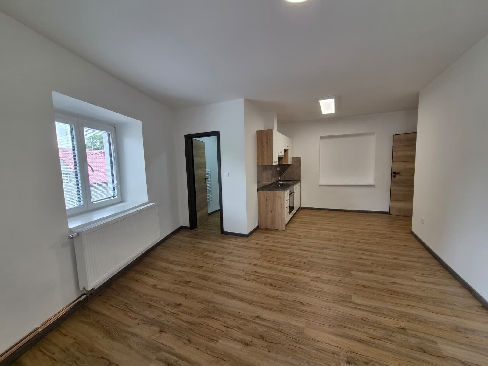 Pronájem bytu 1+kk 28 m² — photo 4