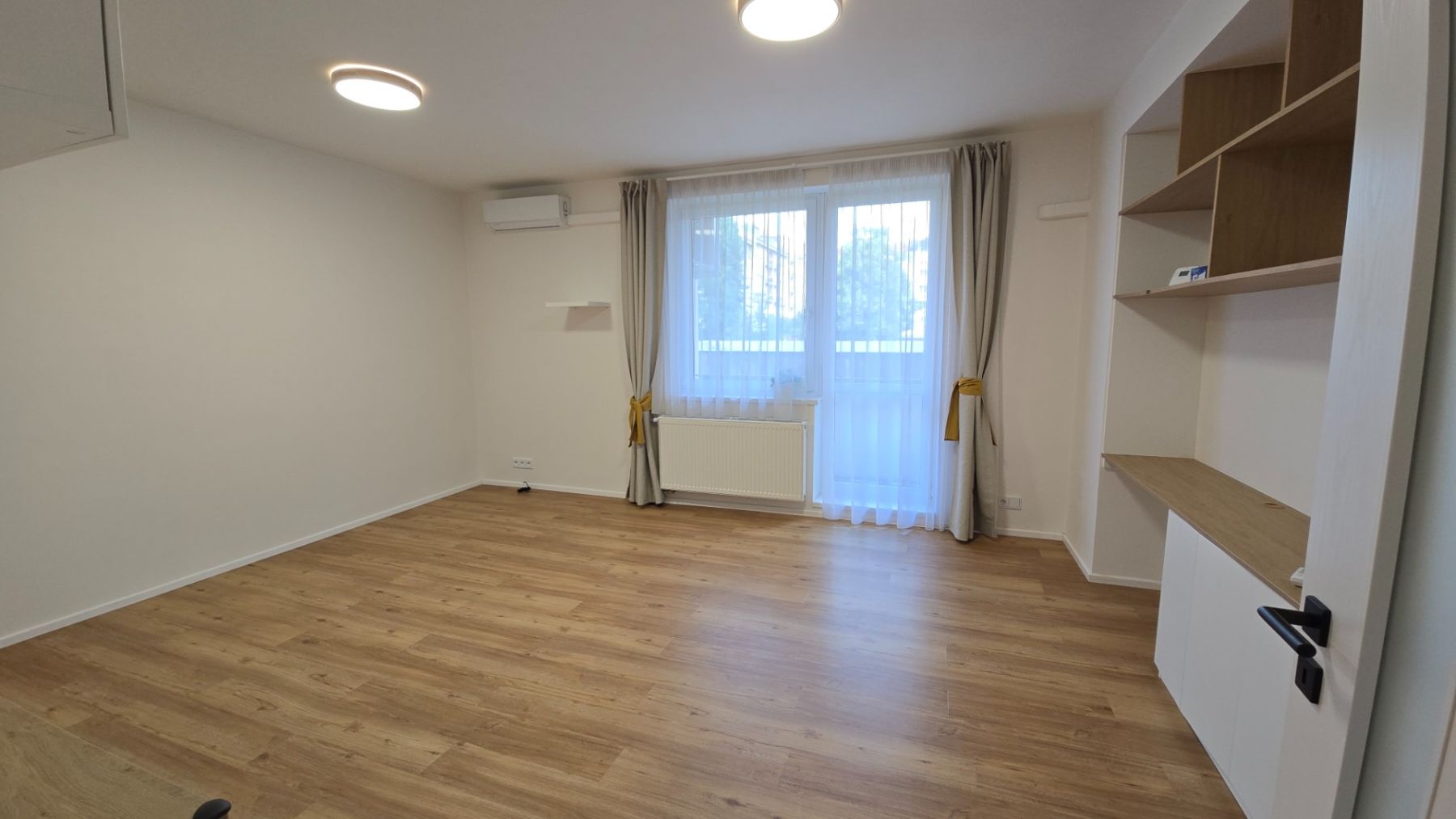 Pronájem bytu 2+1 72 m² — photo 3