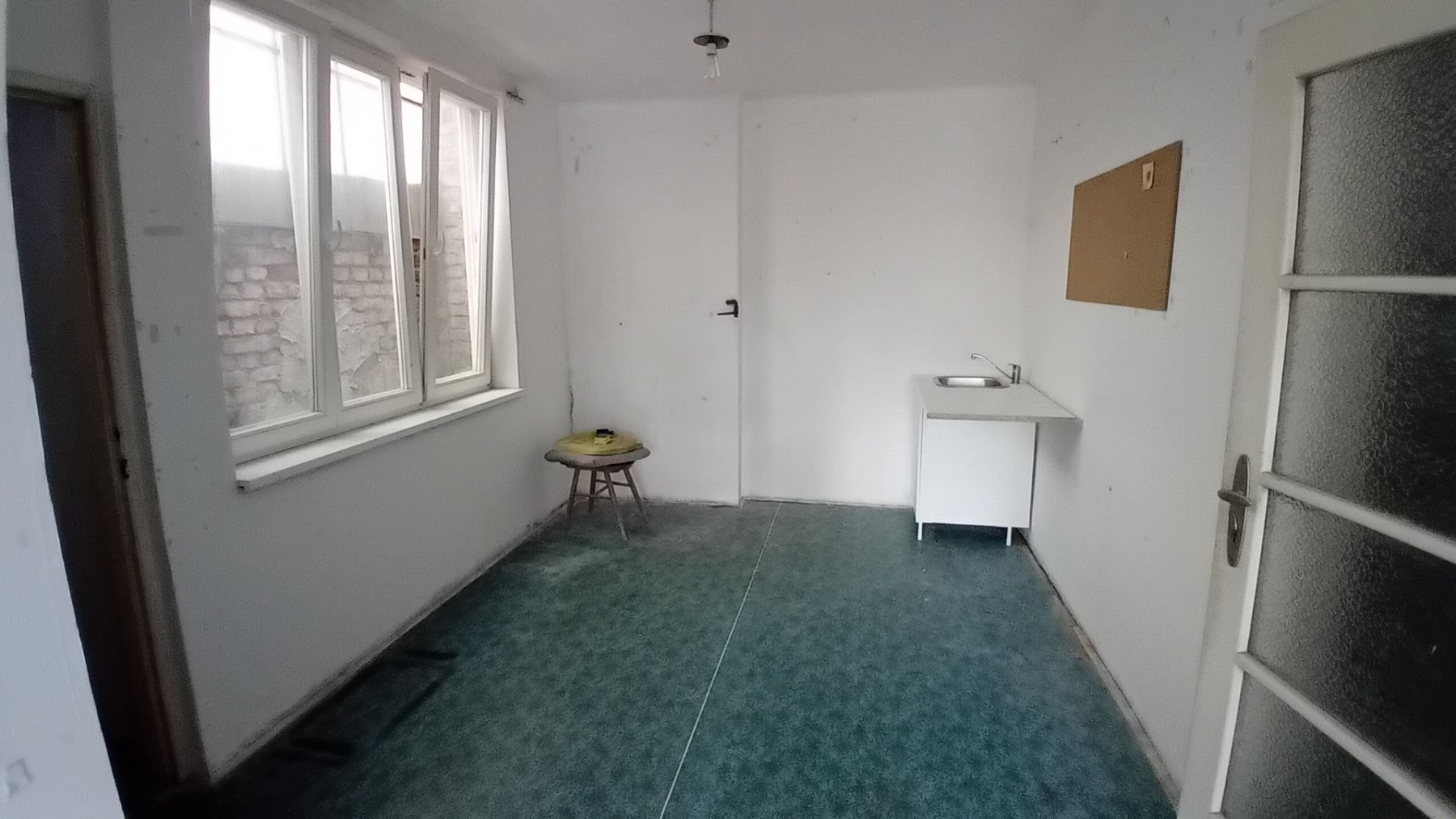 Pronájem nebytového prostoru 37 m²