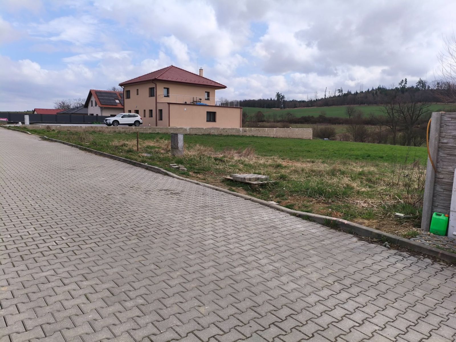 Prodej pozemku 750 m² — photo 4