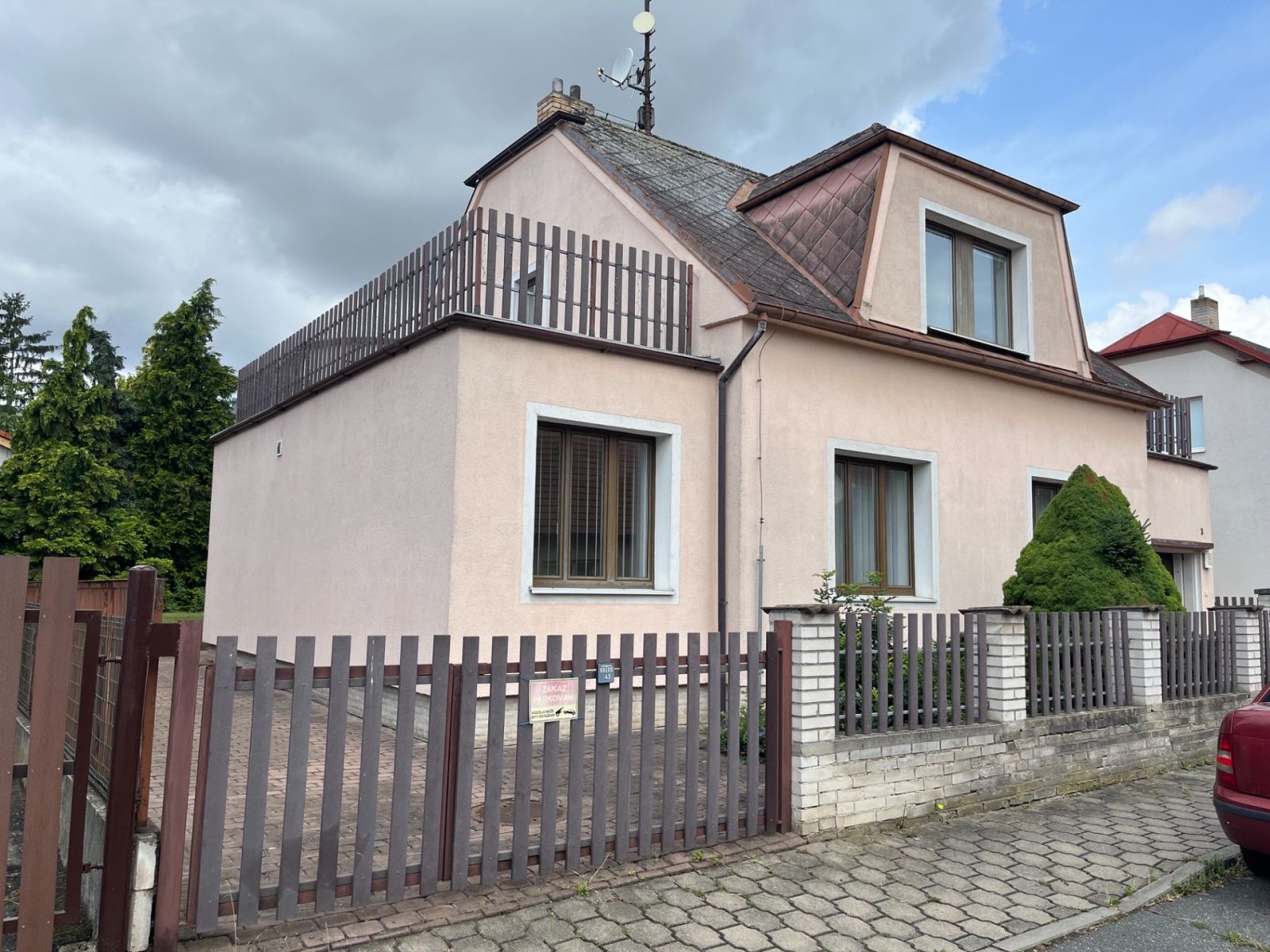 Pronájem domu 180 m², pozemek 800 m² — photo 2