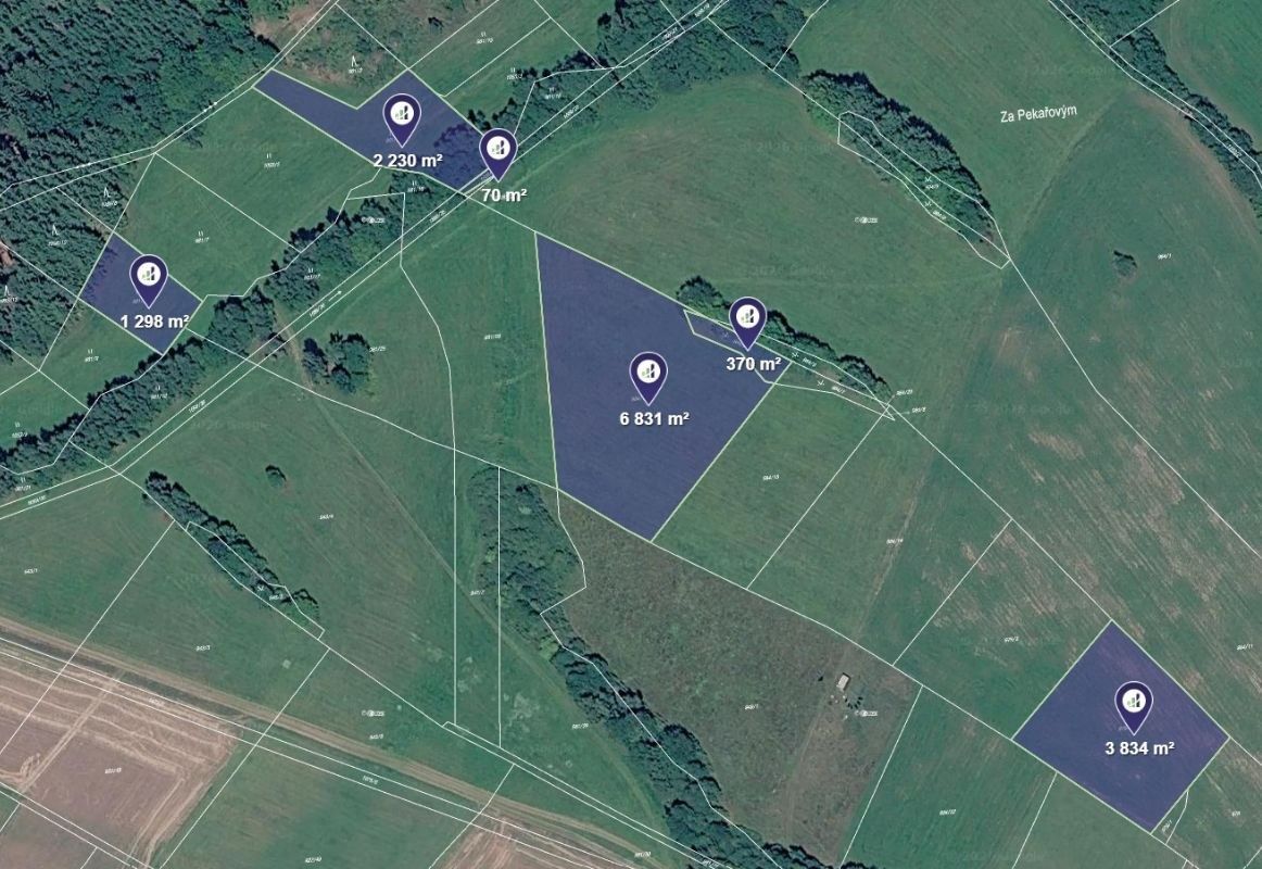 Prodej pozemku 1.639 m²