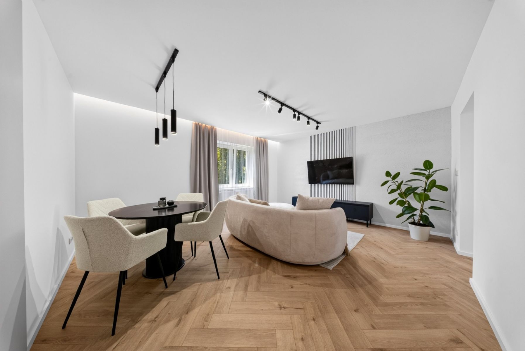 Prodej bytu 4+1 72 m² — photo 2