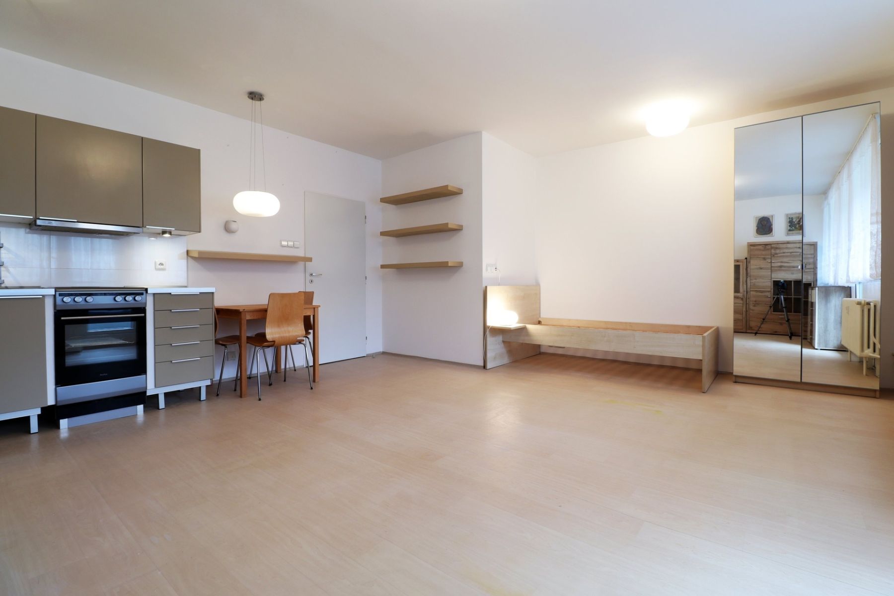 Pronájem bytu 1+kk 40 m² — photo 4
