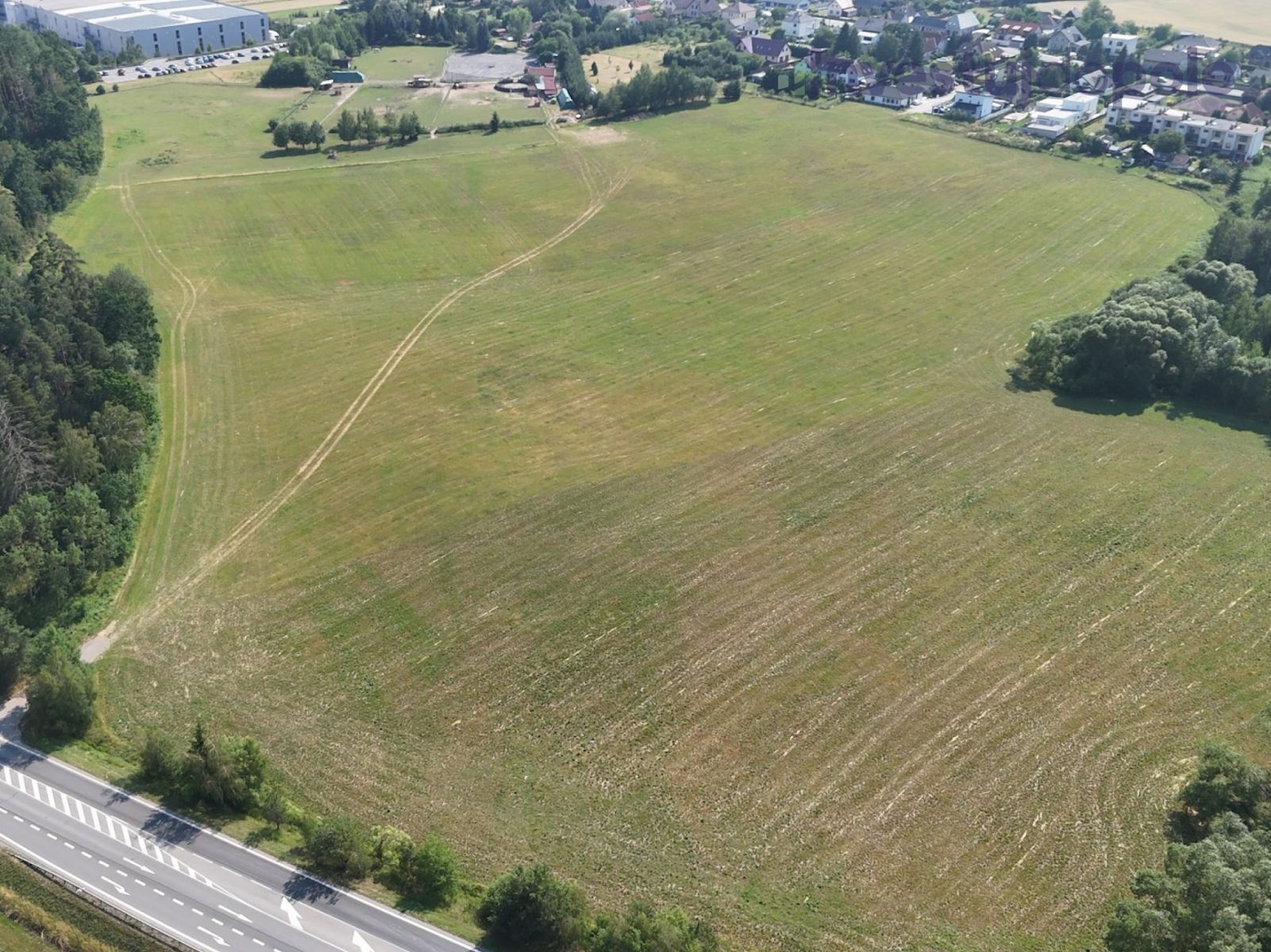 Prodej pozemku 42.972 m² — photo 4